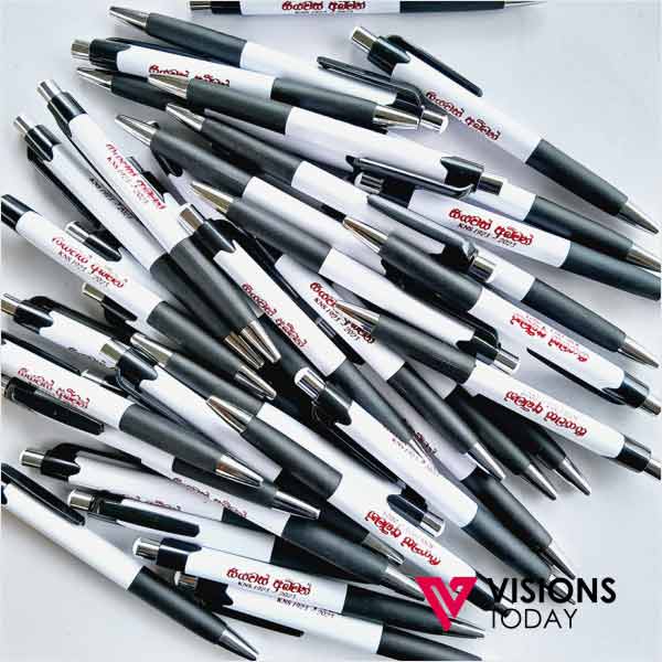 Visions Today offers plastic solid pen printing in Colombo, Sri Lanka. We print wide range of promotional plastic pens for corporate branding requirements. We have world latest printing machinery for pen branding. Plastic pens are the most economical promotional gift.