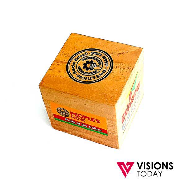 Visions Today offers Customized Wooden Paper Weights in Sri Lanka. We manufacture wide range of paper weights including wooden and acrylic