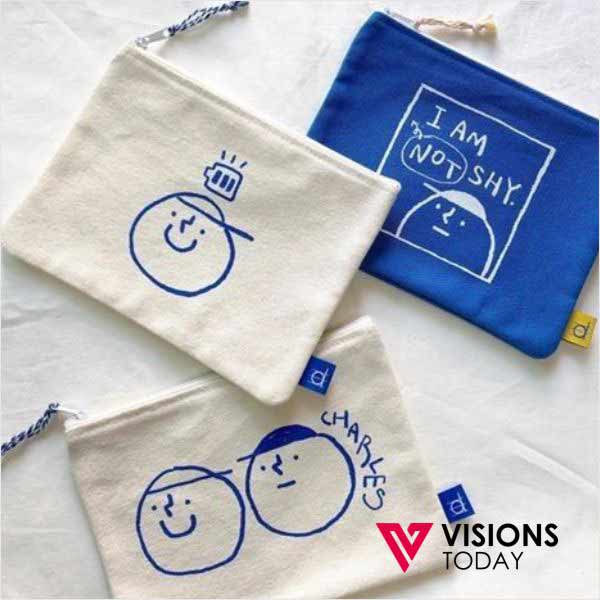 Visions Today offers customized fabric pencil cases in Sri Lanka. We provide fabric pencil cases with your own branding for corporate gifting.